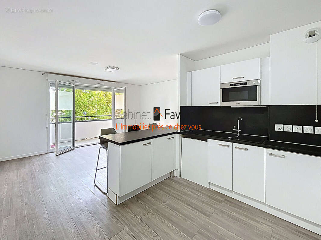 Appartement à THIAIS