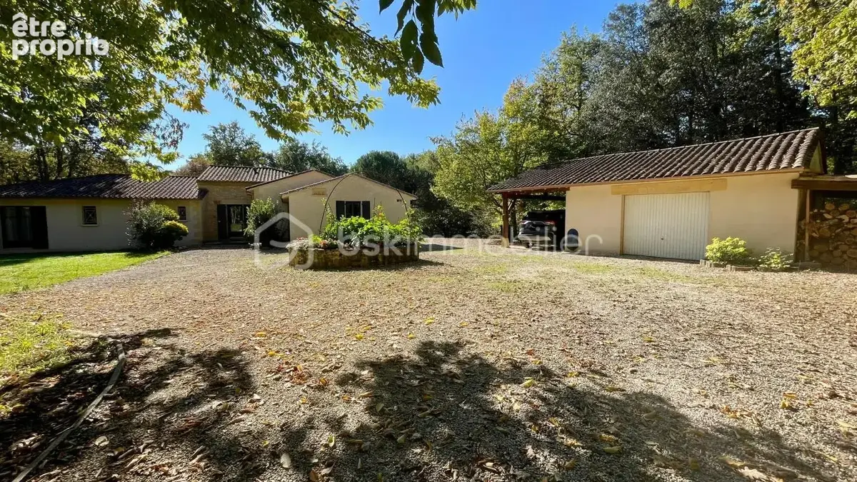 Magnifique propriété contemporaine sur 17000 m2 de terrain - photo 5