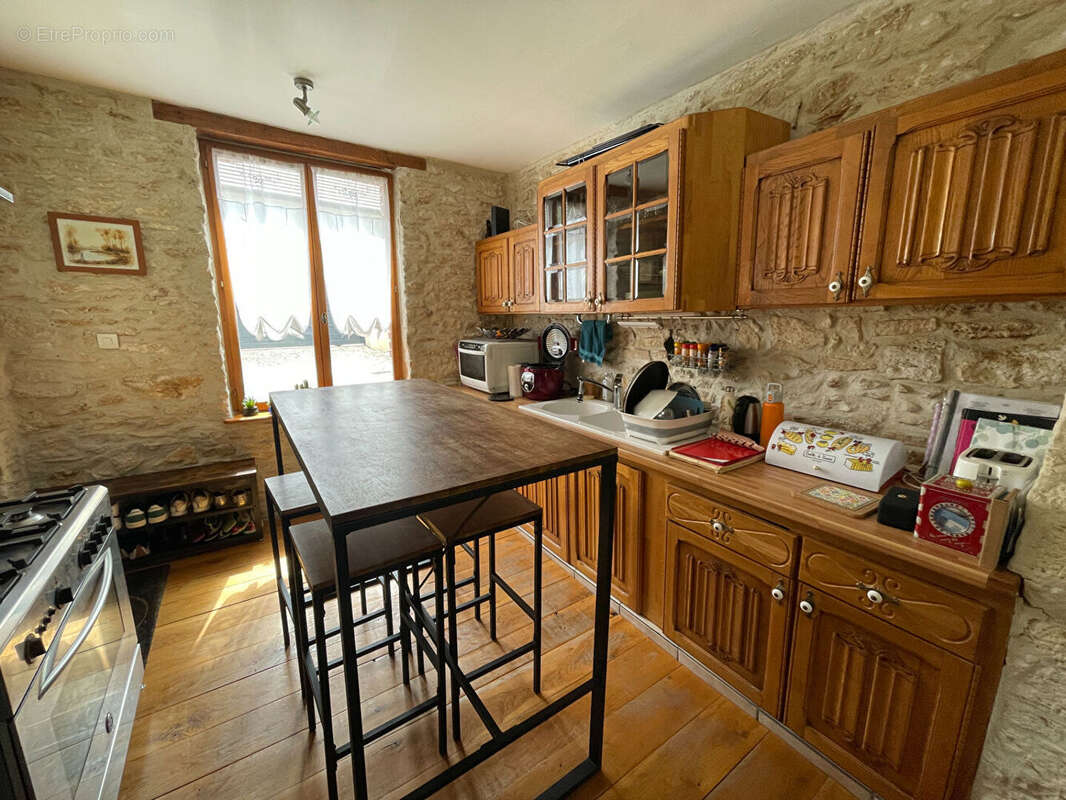Maison à CREPY-EN-VALOIS
