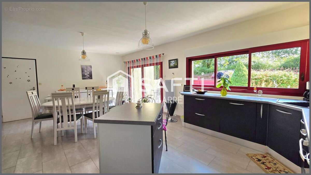 Photo 4 - Maison à SAINT-JULIEN-DES-LANDES