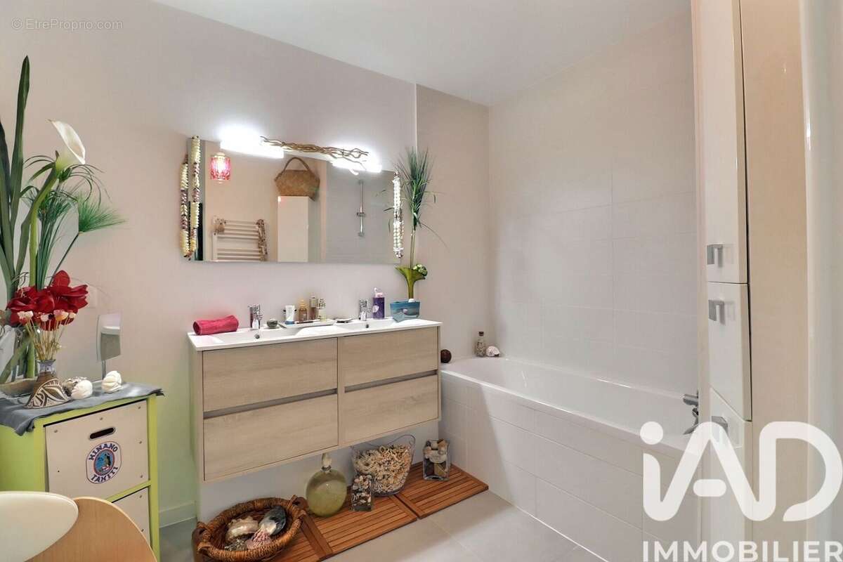 Appartement 110 m² à Talence  - photo 5