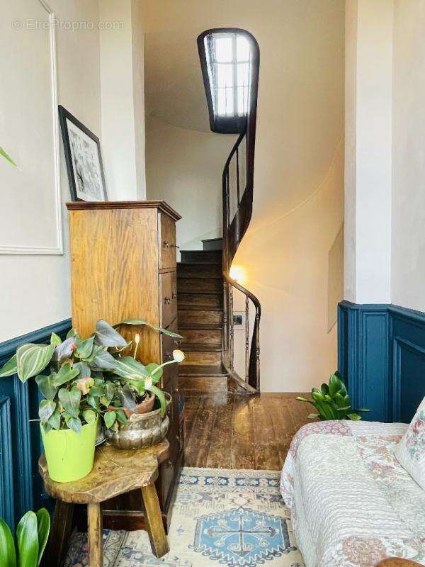 Maison à SAINTE-DODE