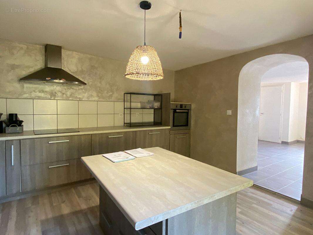 Maison à SAINT-LUPICIN