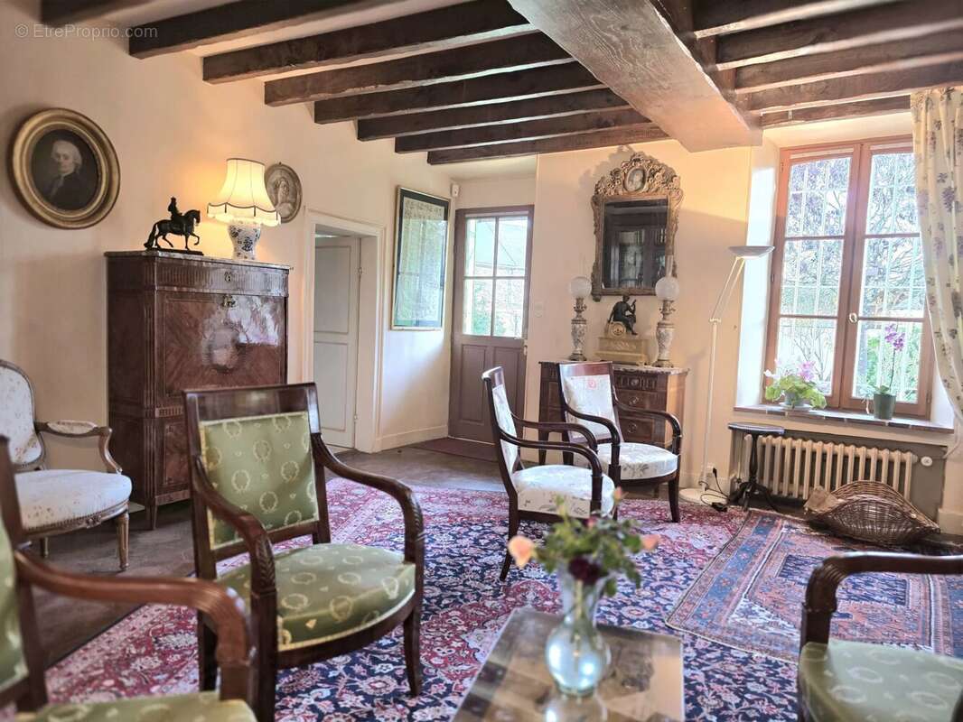 Maison à CONDE-SUR-VESGRE