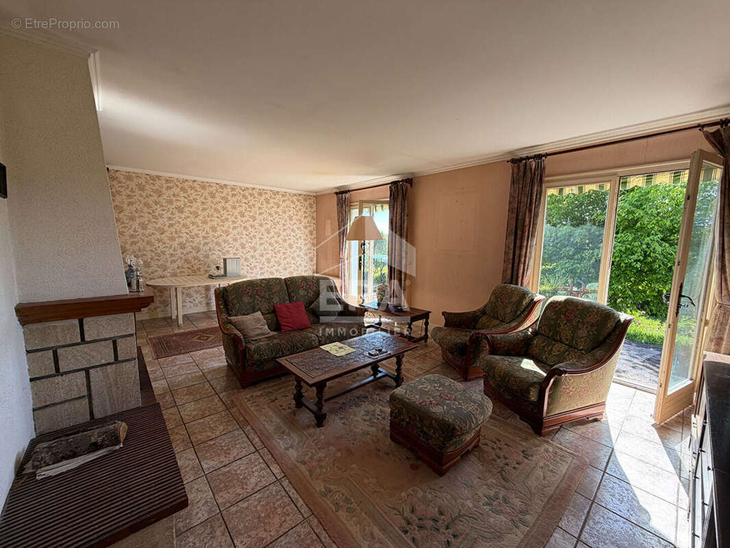 Maison à FUSSY