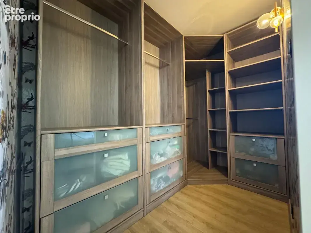 TALANT – Appartement rénové 49,39 m² avec balcon, cave et stationnement libre dans la Résidence - photo 10