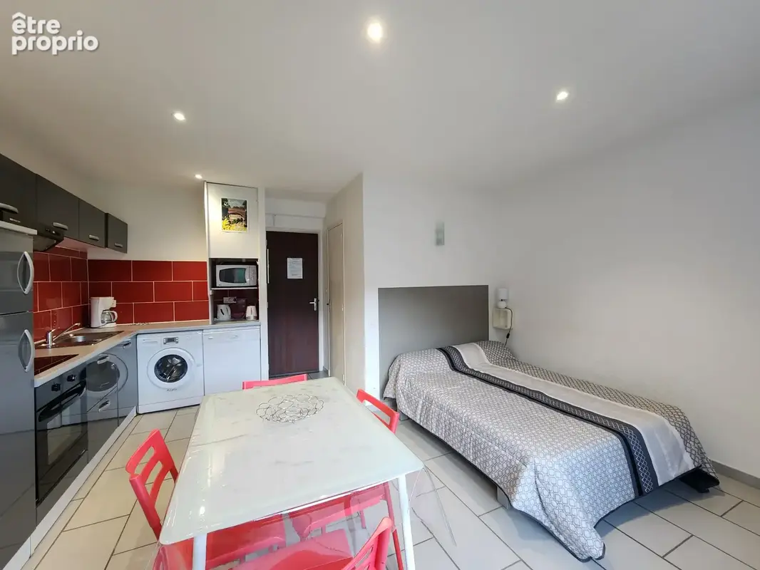 Studio a proximite des thermes renove avec balcon et parking - photo 3