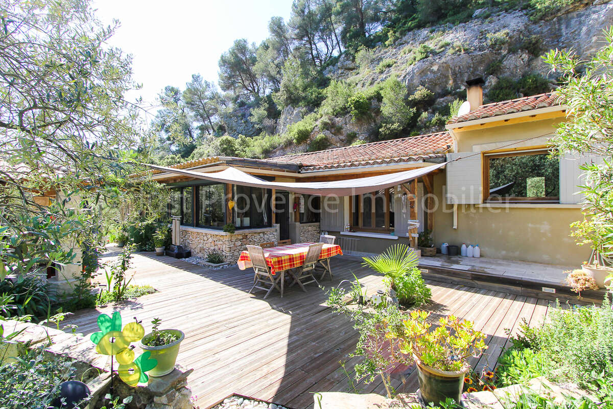 Maison à LE BARROUX