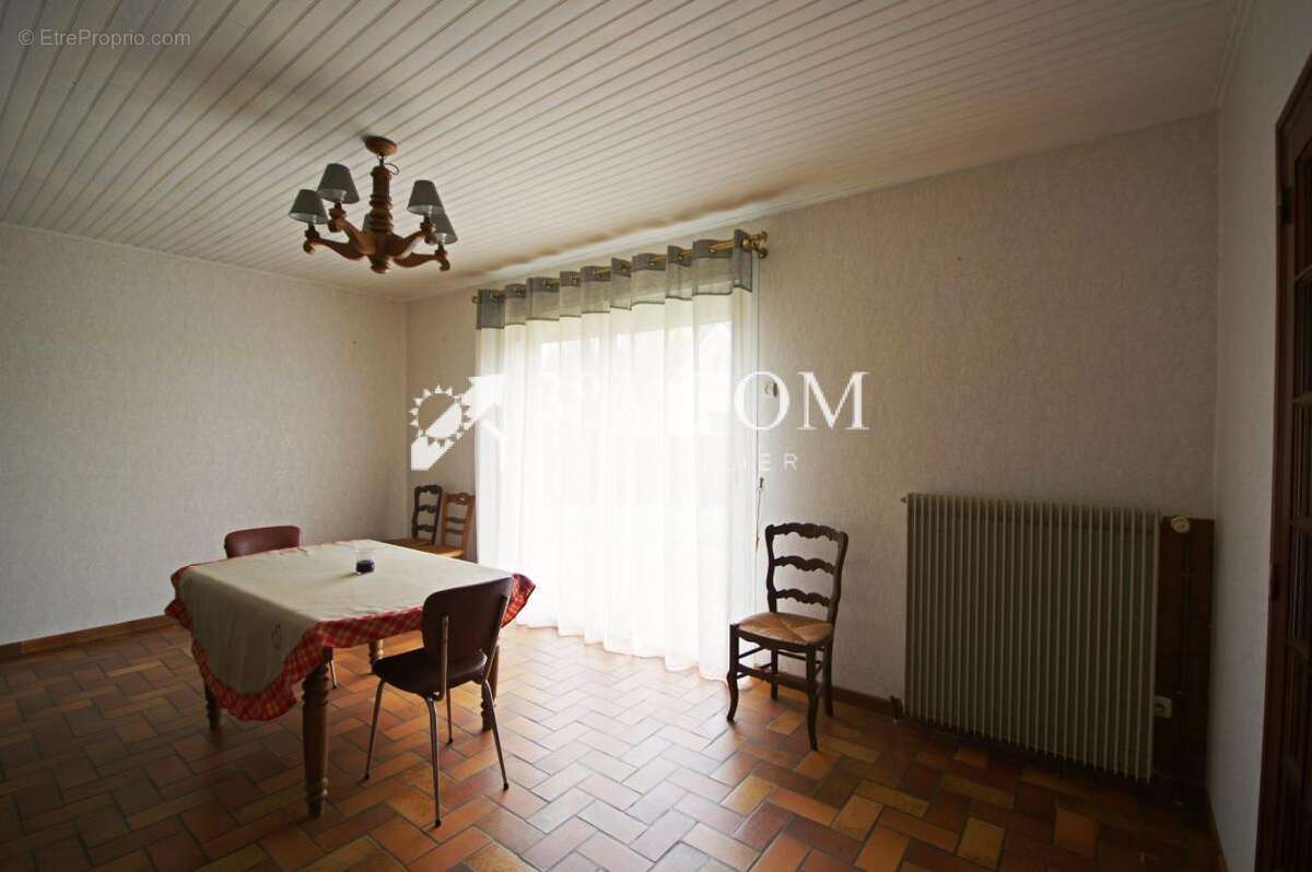 Maison à DOMART-EN-PONTHIEU