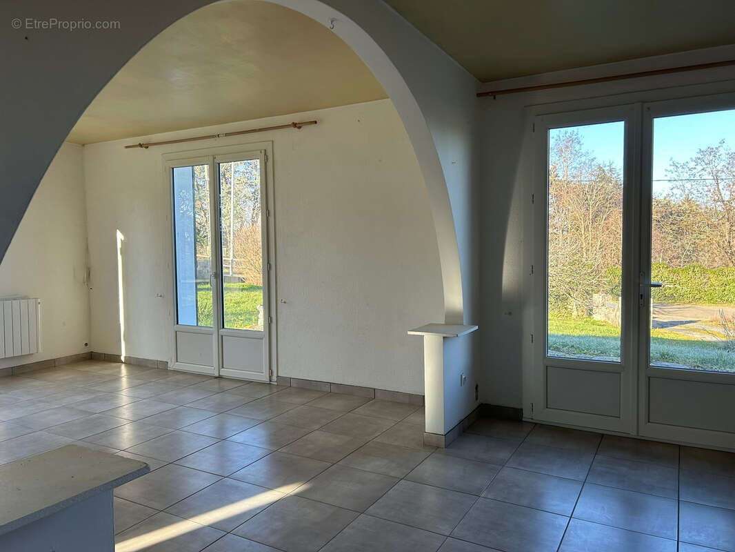 Maison à CAUSSE-ET-DIEGE