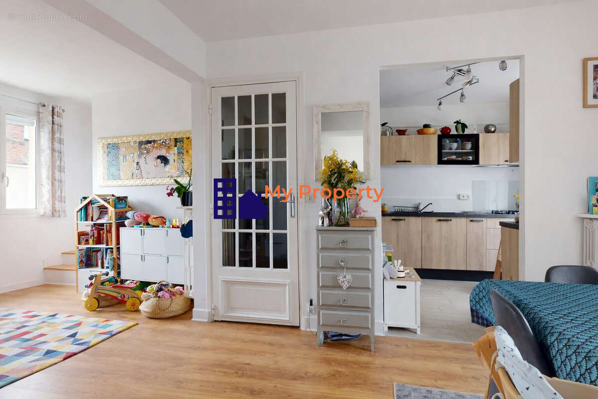 Maison à HOUILLES