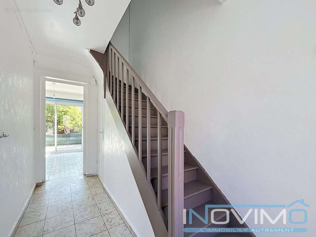 Maison 81 m² à Coudekerque-Branche  - photo 2