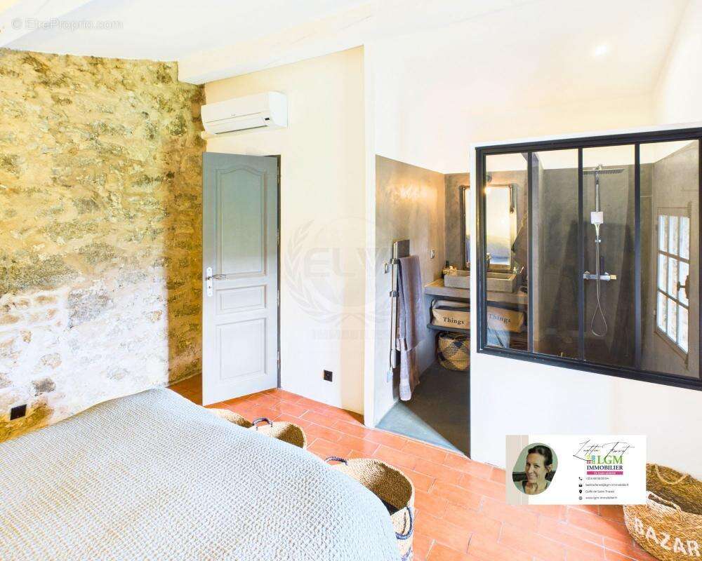 Maison à PLAN-DE-LA-TOUR