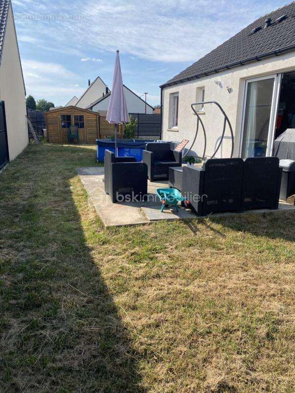 Maison à OSTRICOURT