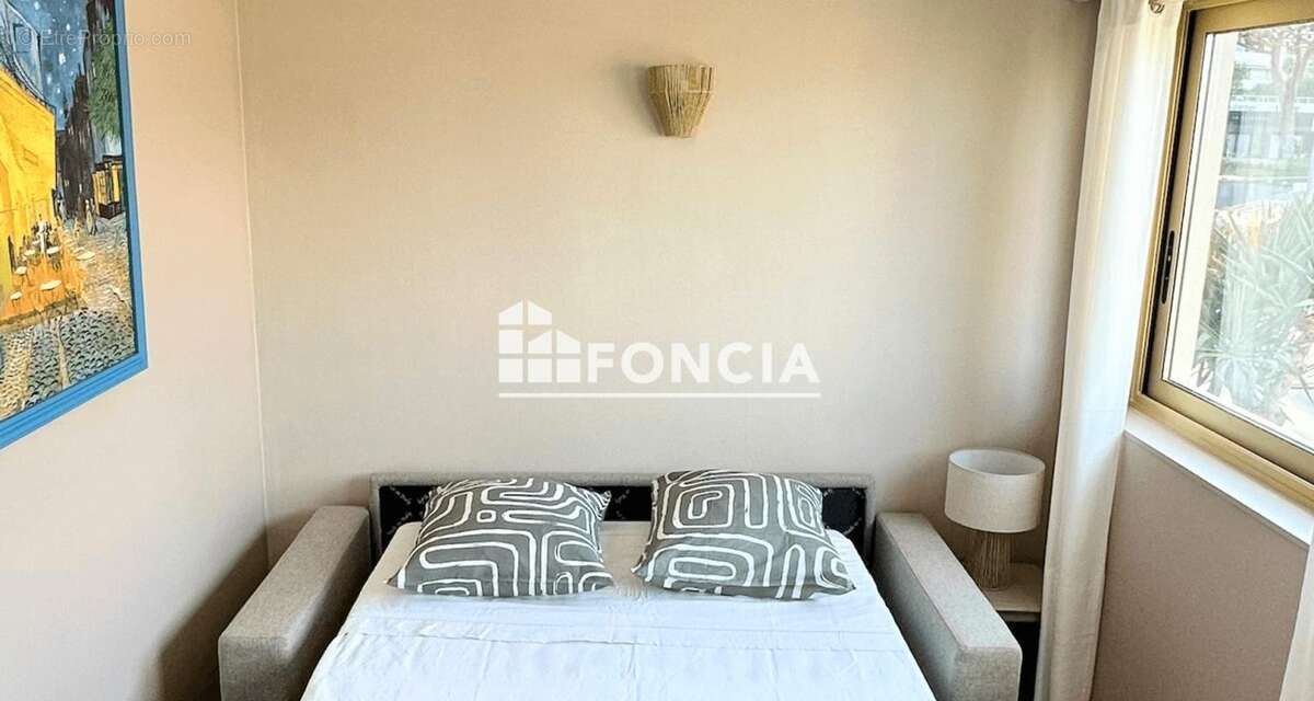 Appartement à VILLENEUVE-LOUBET