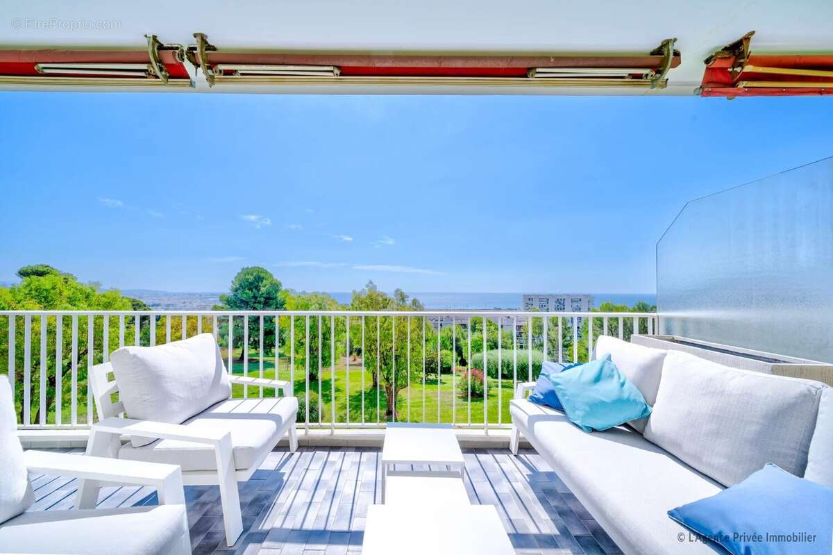 Appartement à CAGNES-SUR-MER