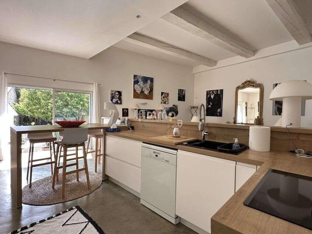 Maison à SALLES-D'AUDE