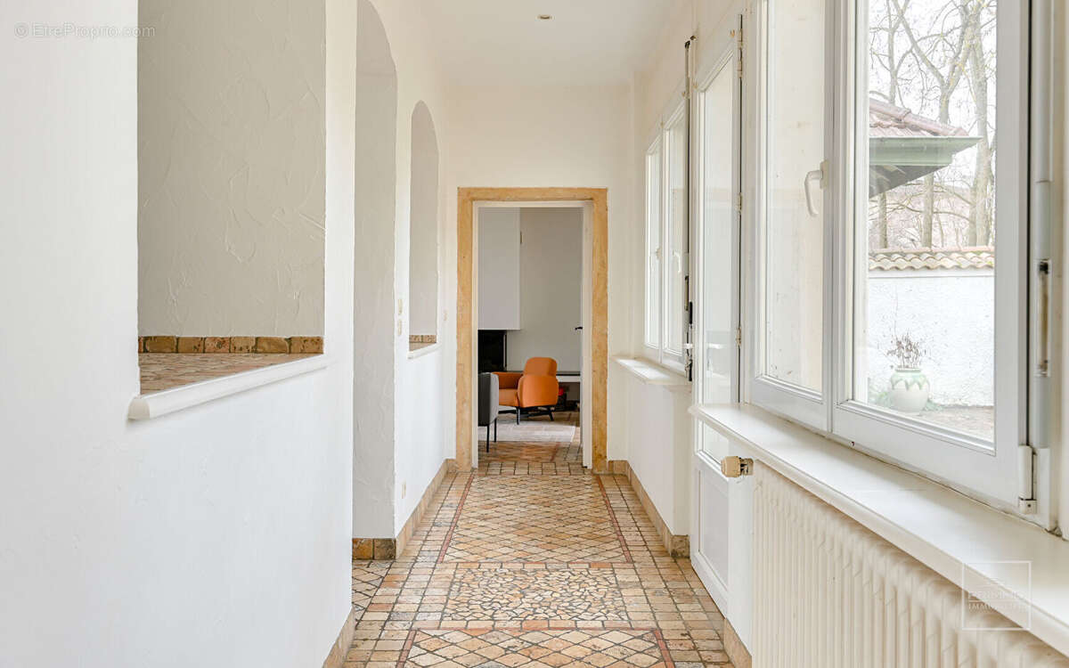 Maison à SAINT-CYR-AU-MONT-D'OR