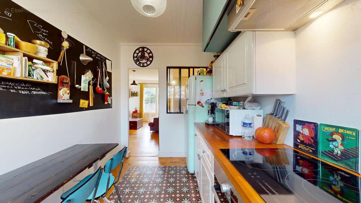 Superbe T3 61m² / Caluire / Quai de Saône / Chemin de Fond Rose - photo 3