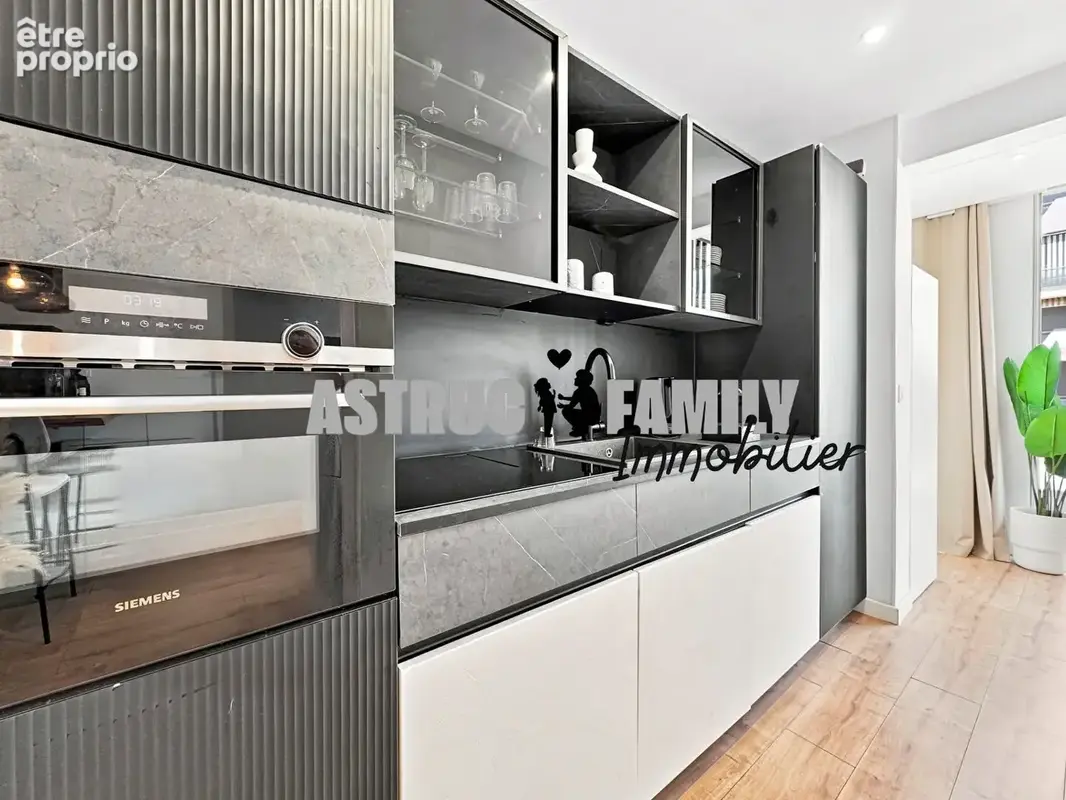 Appartement la grande motte 1 chambre -centre ville-ascenseur - photo 2