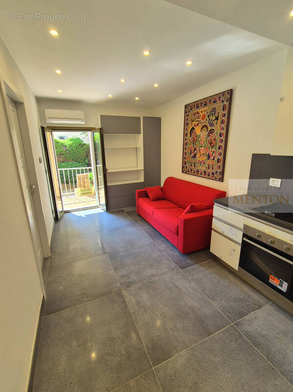 Appartement à ROQUEBRUNE-CAP-MARTIN