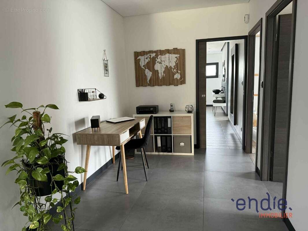 Maison à DOMPIERRE-SUR-BESBRE