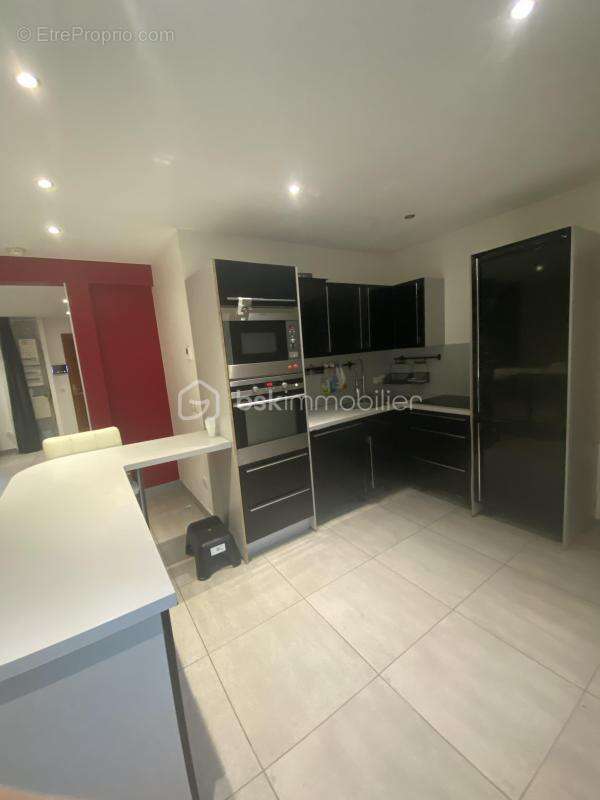 Maison familiale 5 chambres – Saint-Pierre-du-Perray - photo 7