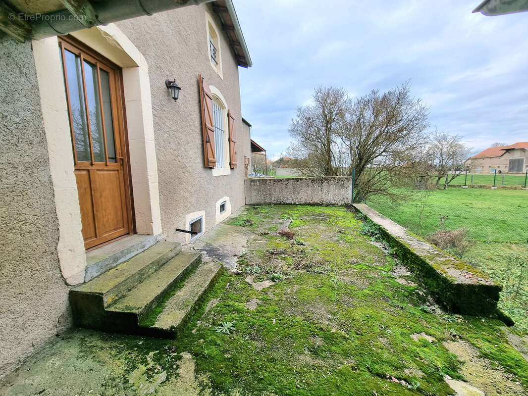 Maison à VIVIERS