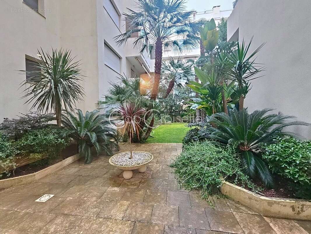 Appartement à CANNES