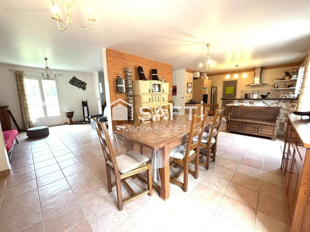 Maison 152 m² à Ansacq  - photo 5