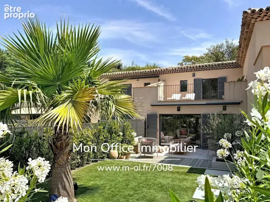Référence : 7008-les - duplex t3 rénové à 100m de la plage à vendre à grimaud beauvallon - photo 2