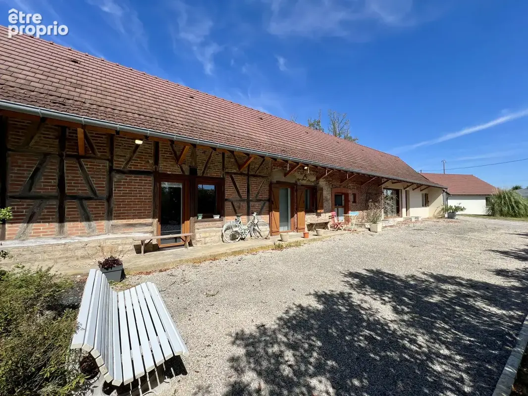 Photo 1 - Maison à LOUHANS
