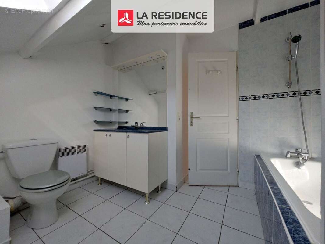 Appartement à LES MUREAUX