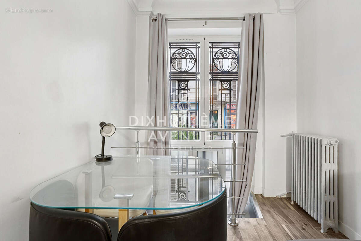 Appartement à PARIS-18E