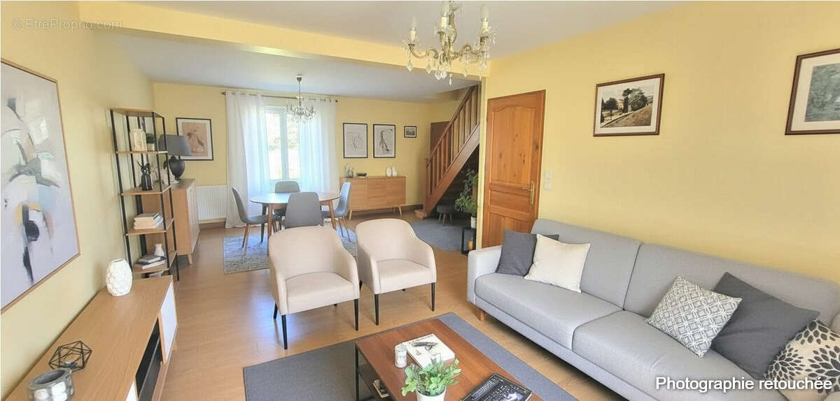 Maison à VULAINES-SUR-SEINE