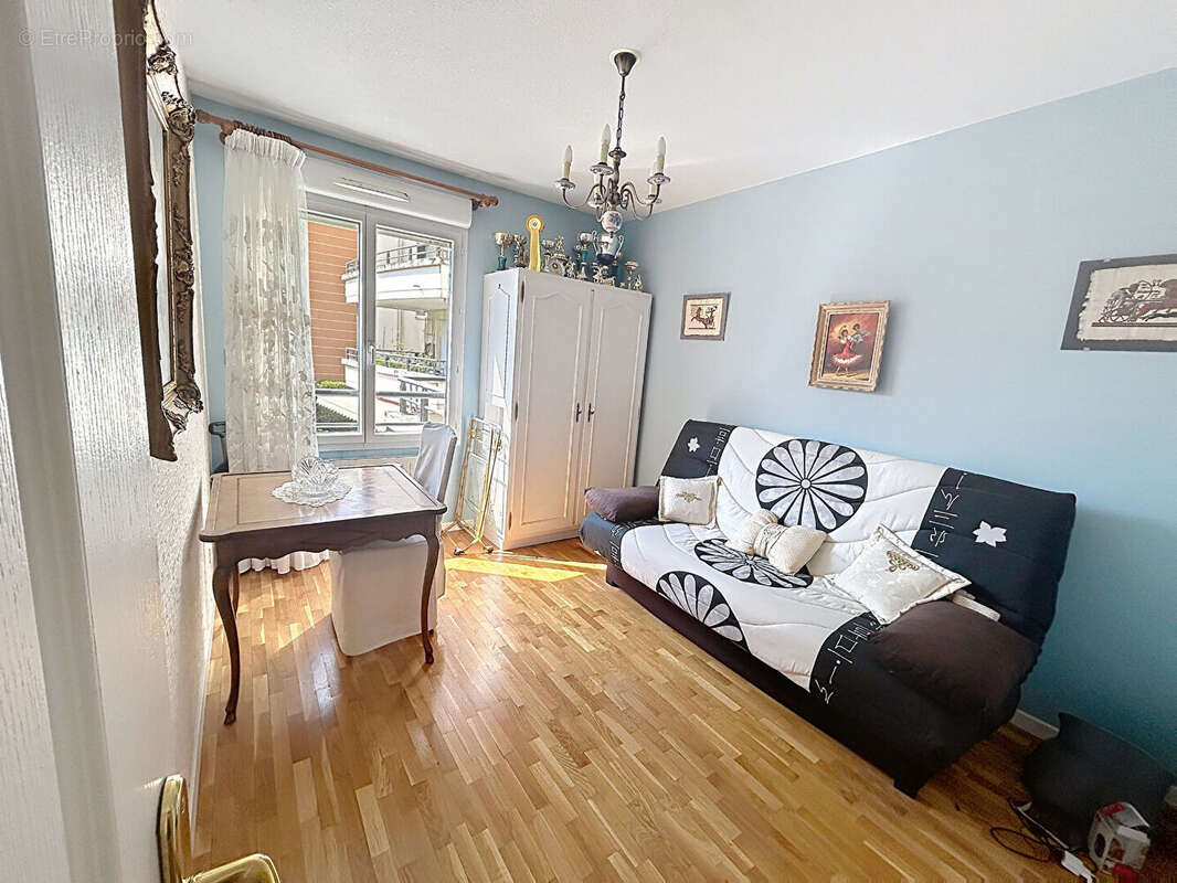 Appartement à CALUIRE-ET-CUIRE