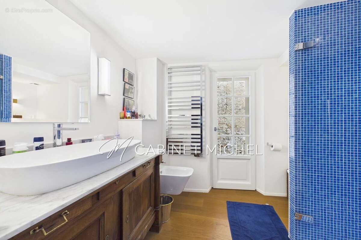 Maison 326 m² à Chateauneuf-Grasse  - photo 9