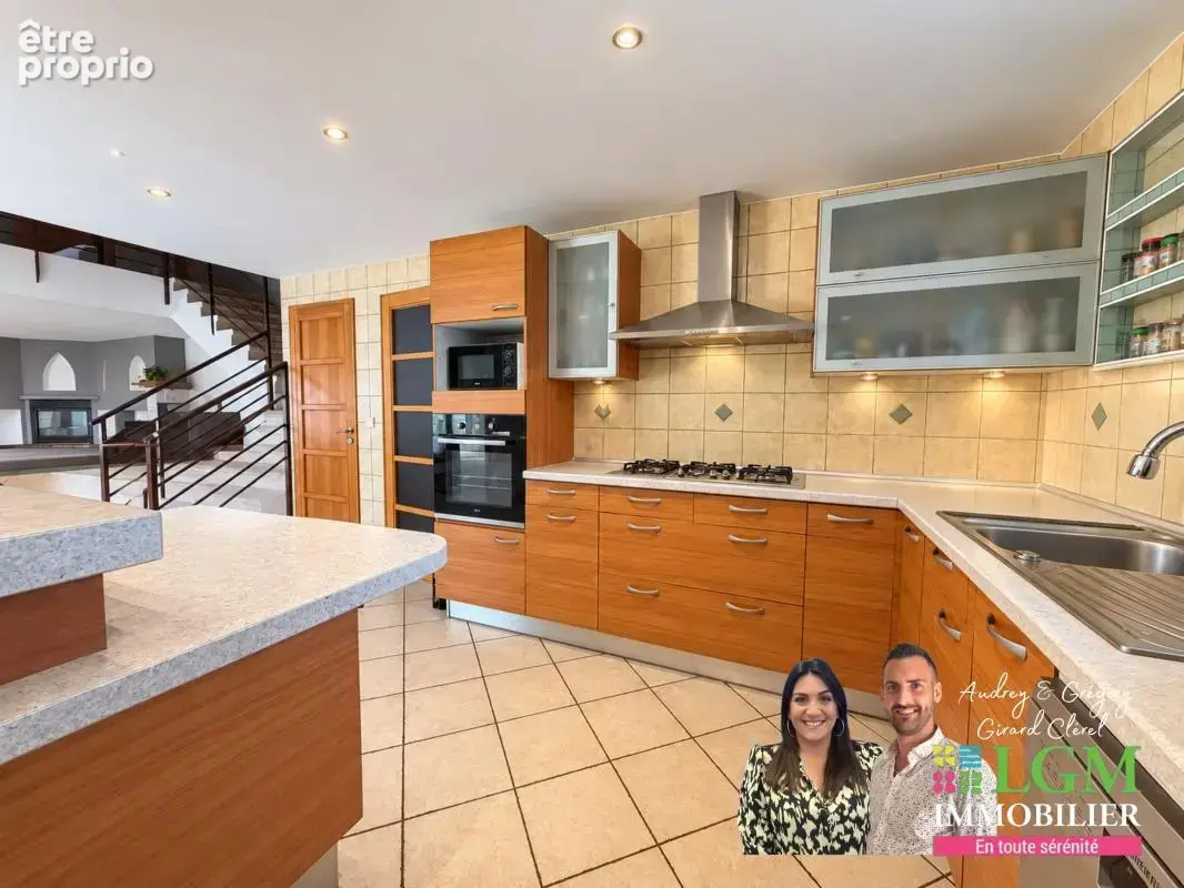 Maison familiale de 172 m², 3 chambres, une dépendance, piscine, garage - photo 8