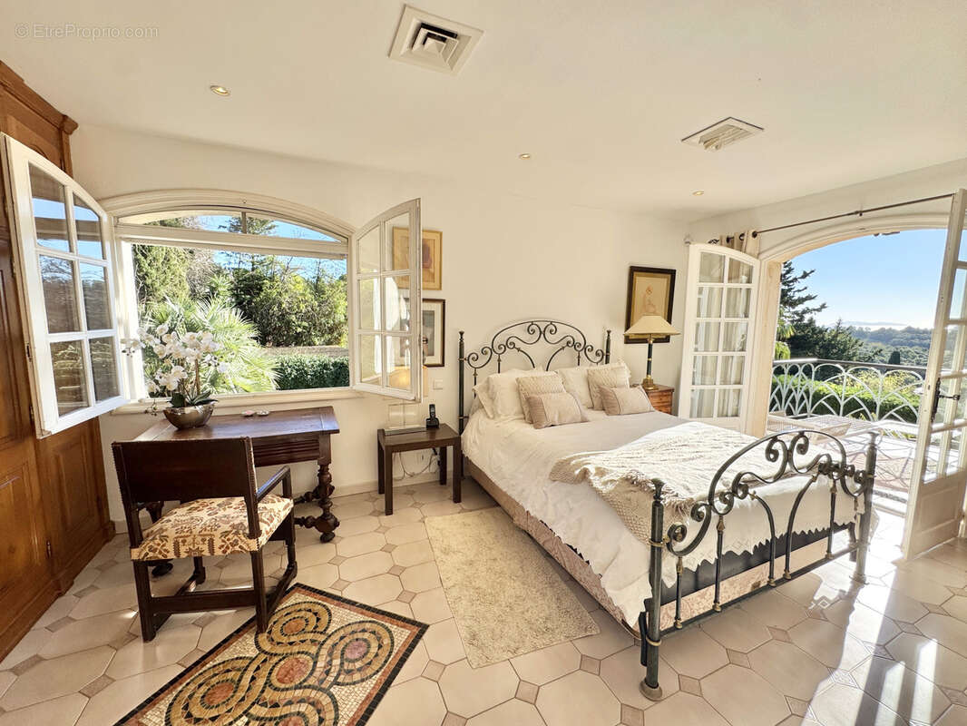 Maison à LA CROIX-VALMER