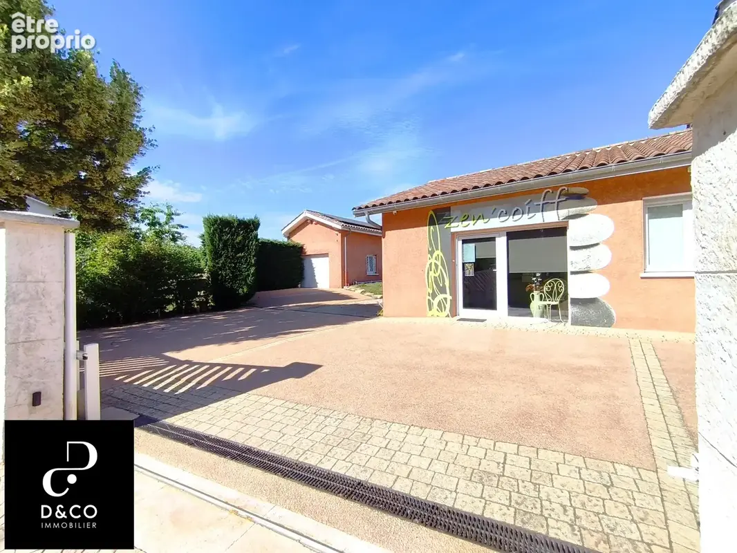 COUP DE COEUR, Maison de 200 m2 avec locaux indépendants et potentiel locatif - photo 4