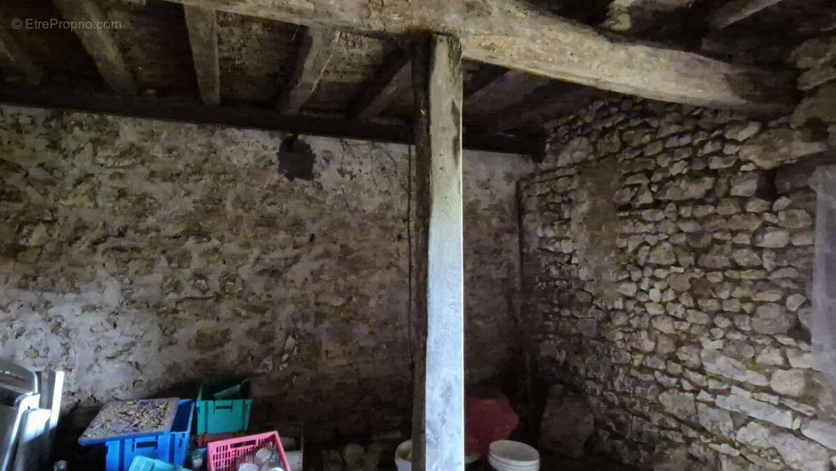 Maison à LURAIS