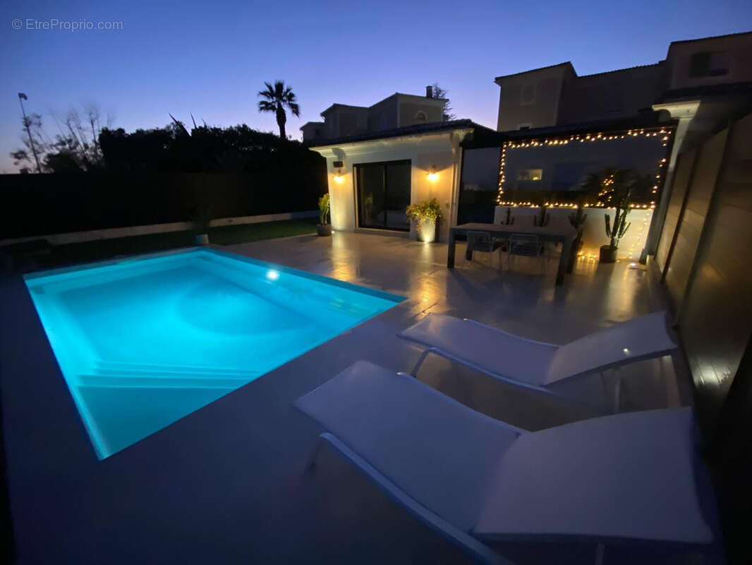 Maison à VILLENEUVE-LOUBET