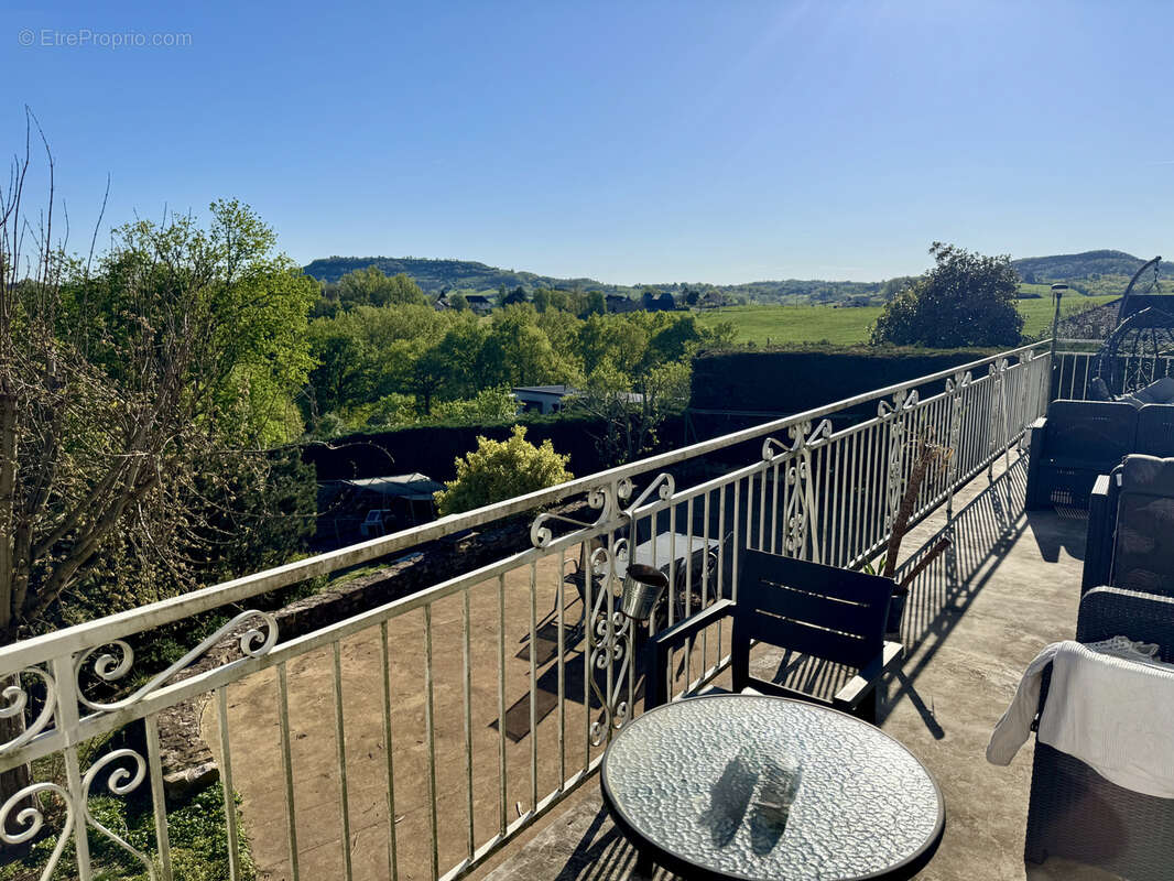 Maison à SAINT-AULAIRE