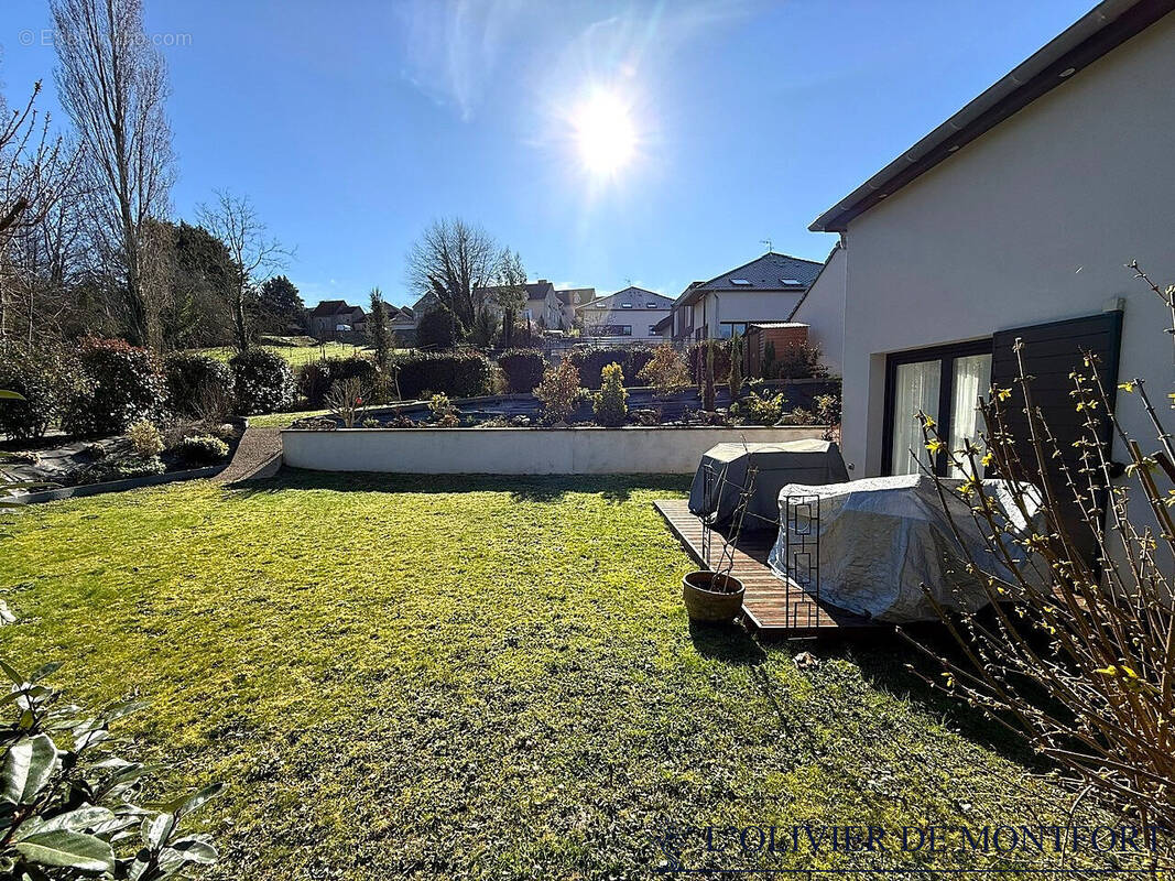 Maison à MONTFORT-L'AMAURY