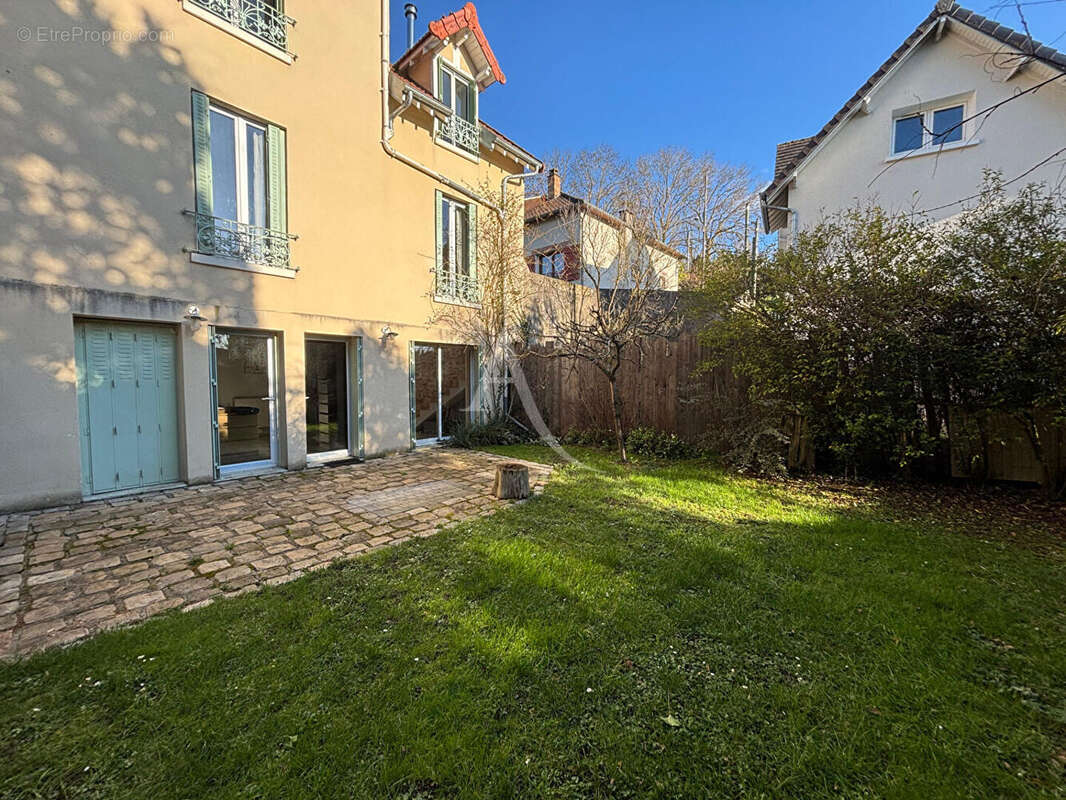 Maison à TRIEL-SUR-SEINE