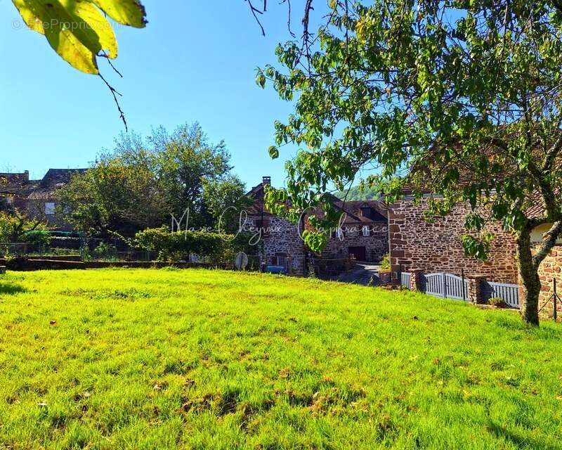 Maison à LE PESCHER