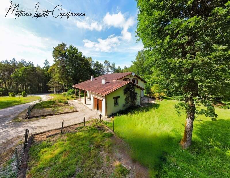 Maison à BLIS-ET-BORN