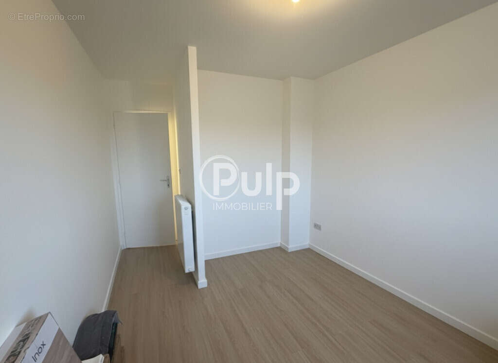 Maison à OSTRICOURT