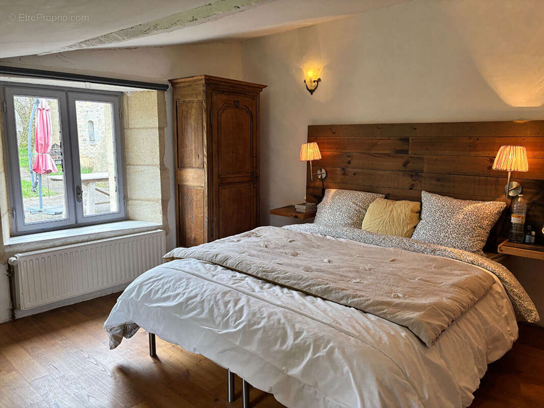 Maison à TARGON