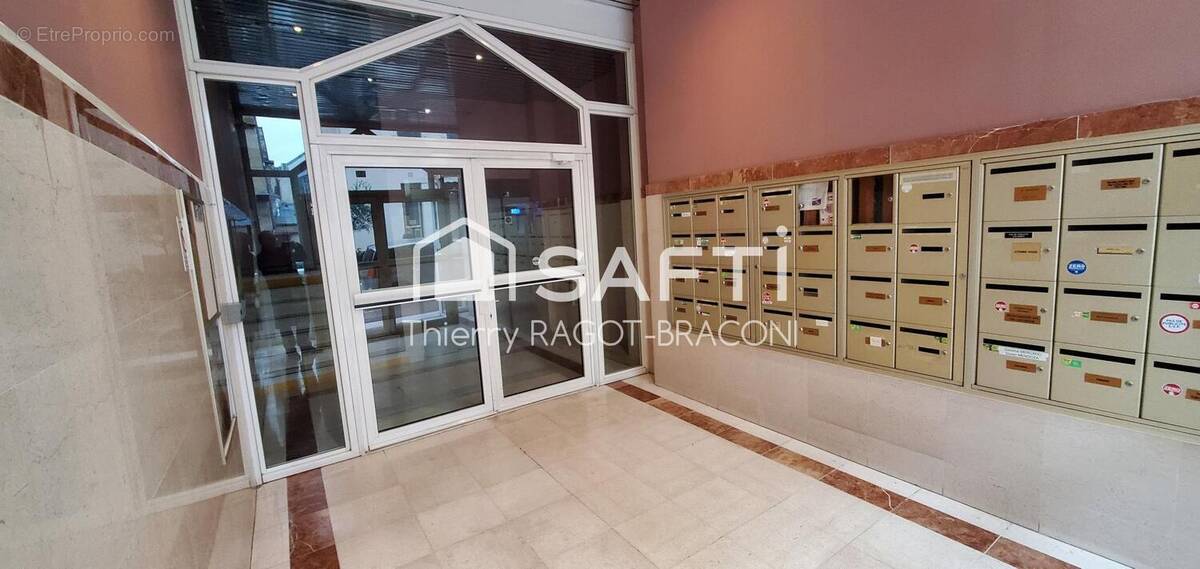 Photo 1 - Appartement à PONTOISE